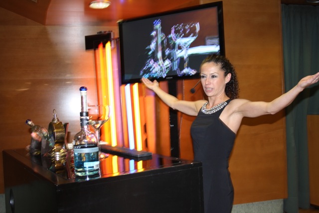 Vanessa-perez-schweppes-origin